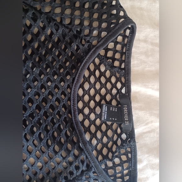 Black forever 21 mini dress - Picture 3 of 3